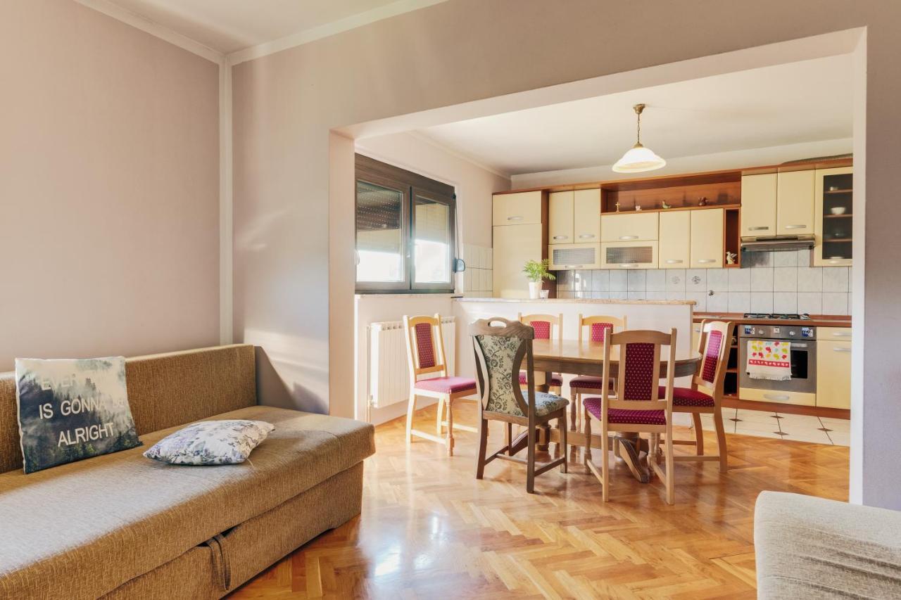 Apartments Lucija Slunj Zewnętrze zdjęcie