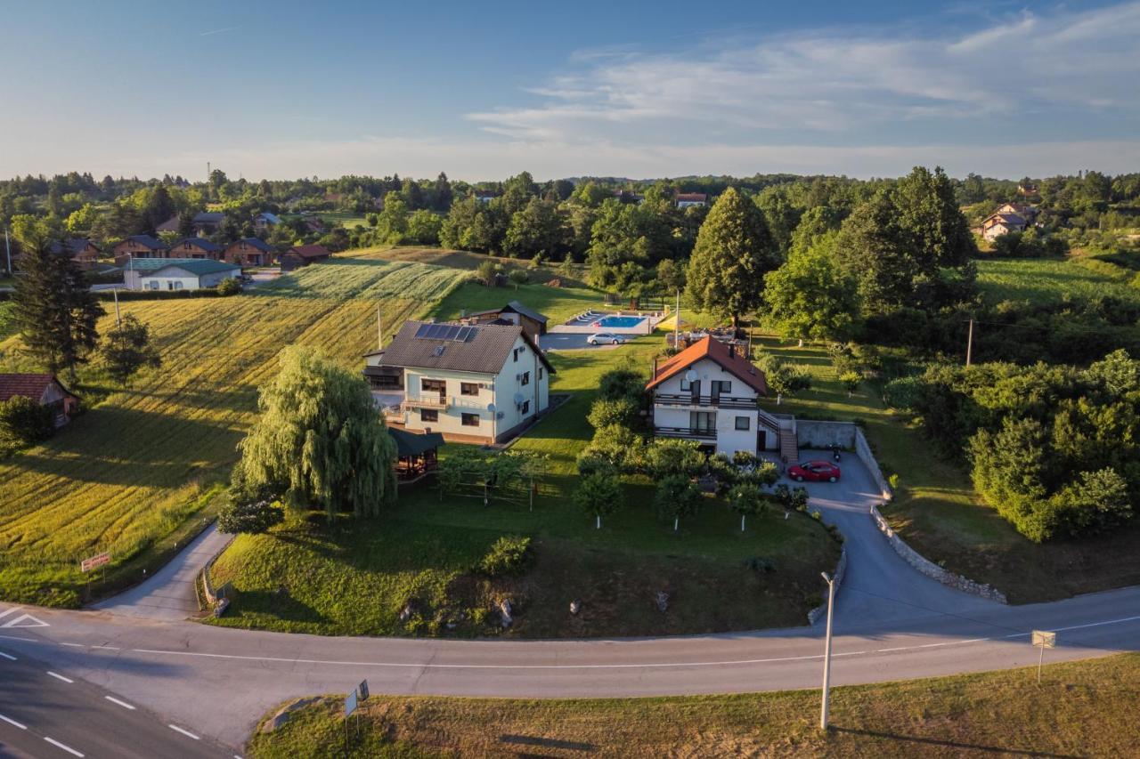 Apartments Lucija Slunj Zewnętrze zdjęcie