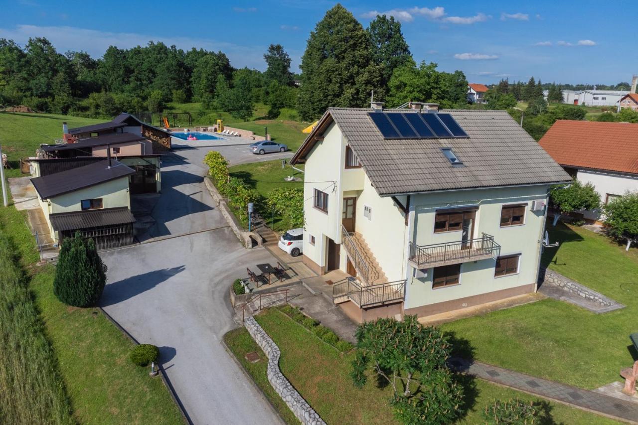 Apartments Lucija Slunj Zewnętrze zdjęcie