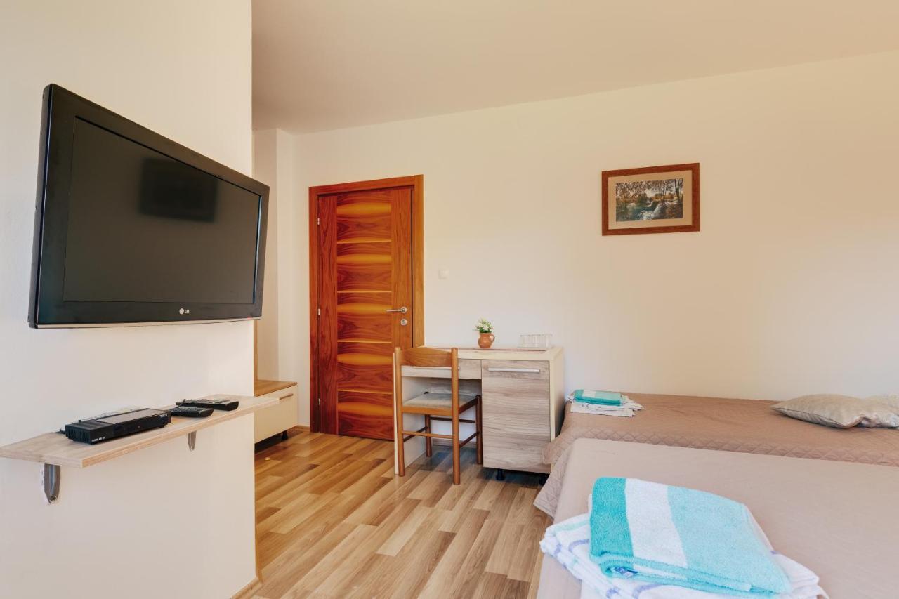 Apartments Lucija Slunj Zewnętrze zdjęcie