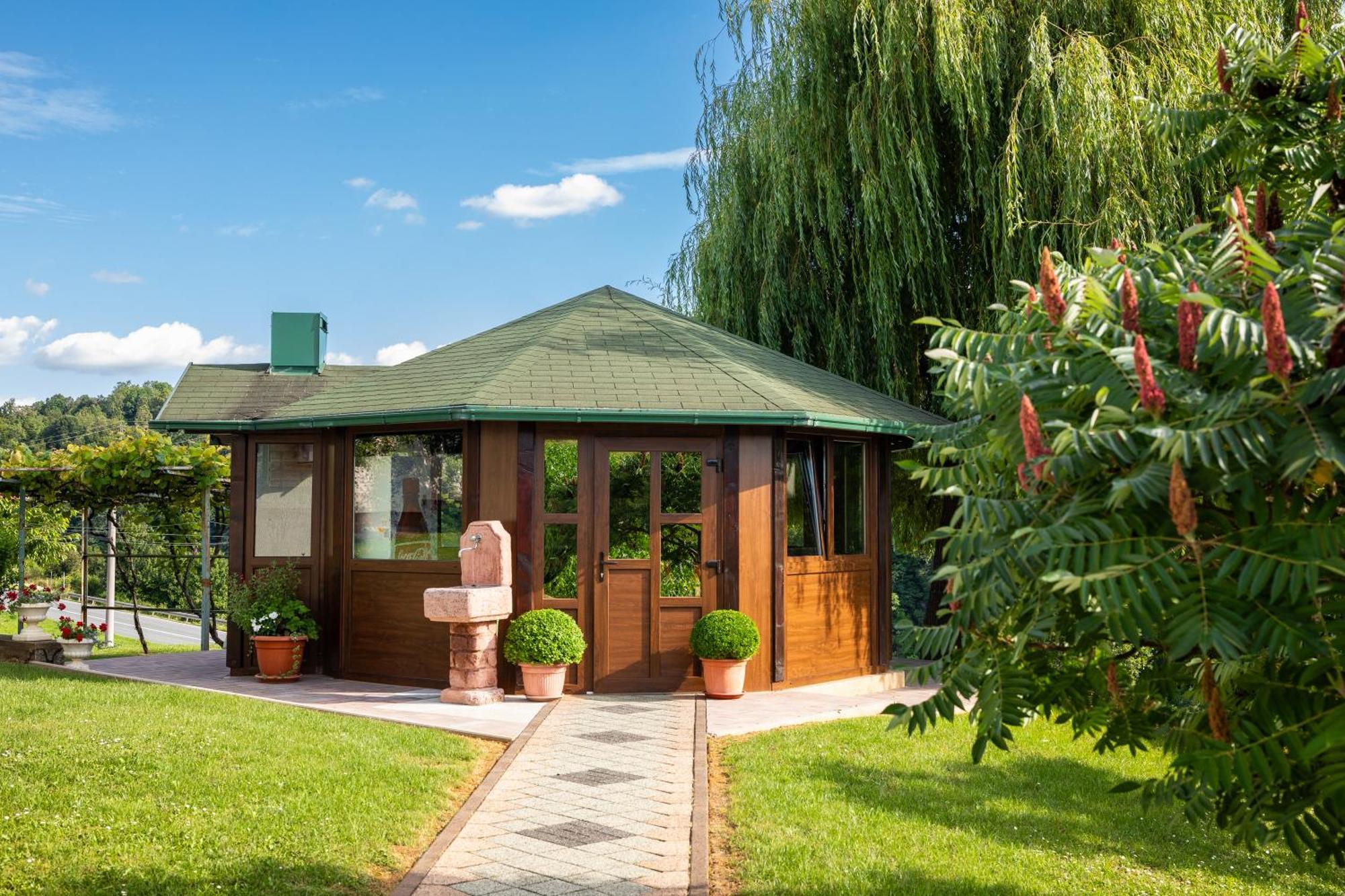 Apartments Lucija Slunj Zewnętrze zdjęcie